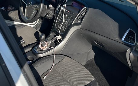 Opel Astra J, 2012 год, 1 000 000 рублей, 15 фотография