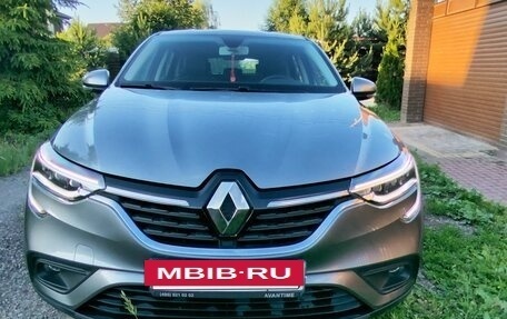 Renault Arkana I, 2021 год, 1 590 000 рублей, 5 фотография