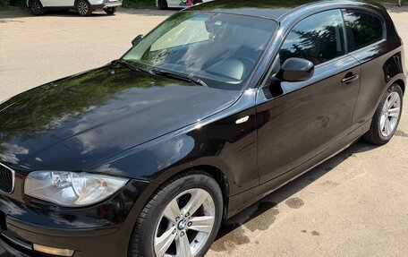 BMW 1 серия, 2010 год, 710 000 рублей, 2 фотография