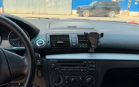 BMW 1 серия, 2010 год, 710 000 рублей, 11 фотография