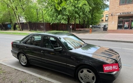 Mercedes-Benz C-Класс AMG, 1993 год, 900 000 рублей, 4 фотография