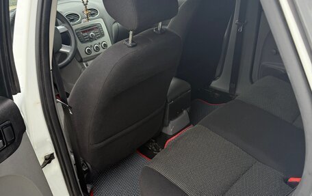 Ford Focus II рестайлинг, 2011 год, 675 000 рублей, 23 фотография