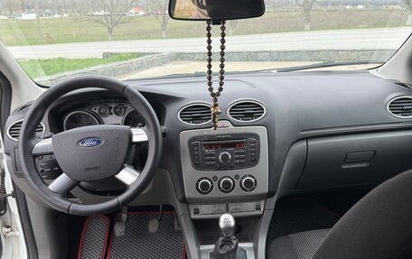 Ford Focus II рестайлинг, 2011 год, 675 000 рублей, 25 фотография