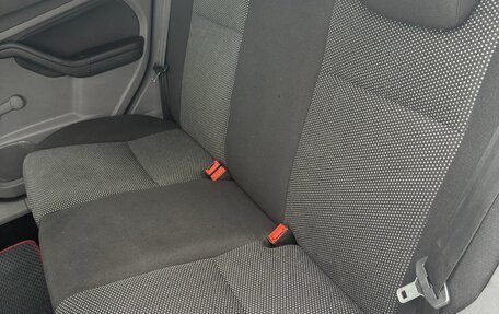 Ford Focus II рестайлинг, 2011 год, 675 000 рублей, 24 фотография