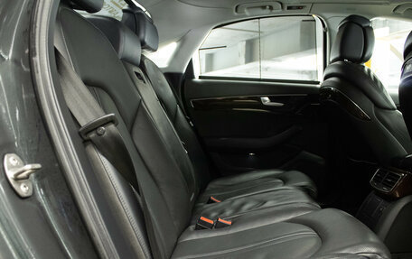 Audi A8, 2010 год, 1 349 000 рублей, 11 фотография