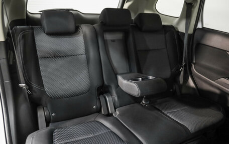 Mitsubishi Outlander III рестайлинг 3, 2019 год, 2 199 000 рублей, 26 фотография