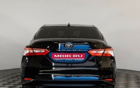 Toyota Camry, 2019 год, 2 249 000 рублей, 7 фотография