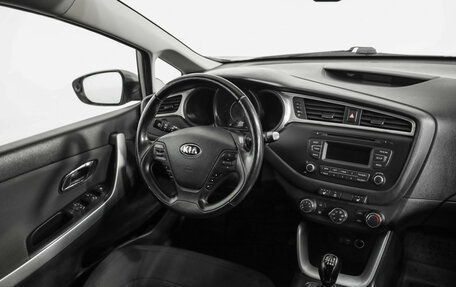 KIA cee'd III, 2015 год, 649 000 рублей, 10 фотография