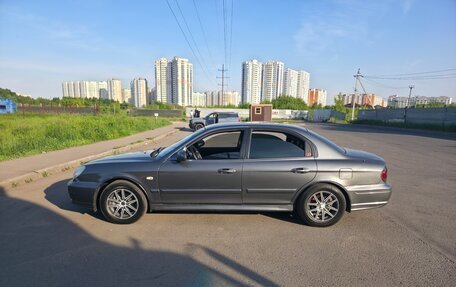 Hyundai Sonata IV рестайлинг, 2005 год, 320 000 рублей, 1 фотография