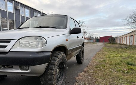 Chevrolet Niva I рестайлинг, 2004 год, 670 000 рублей, 7 фотография