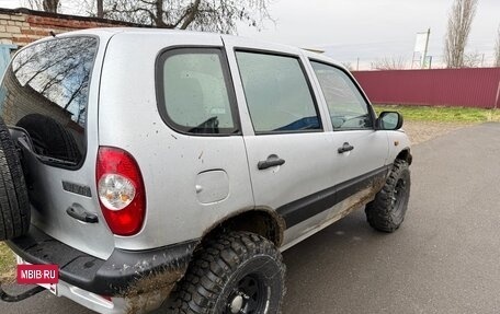 Chevrolet Niva I рестайлинг, 2004 год, 670 000 рублей, 5 фотография