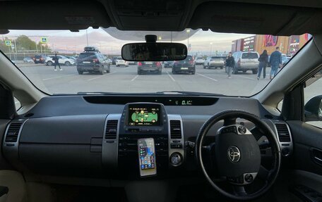 Toyota Prius, 2008 год, 700 000 рублей, 6 фотография