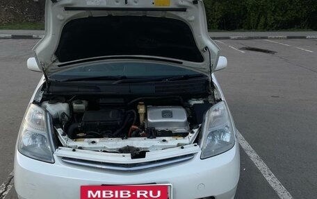 Toyota Prius, 2008 год, 700 000 рублей, 7 фотография