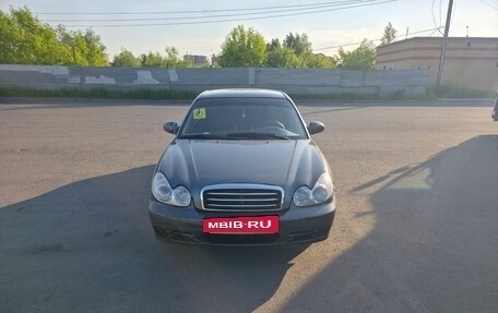Hyundai Sonata IV рестайлинг, 2005 год, 320 000 рублей, 2 фотография