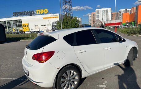 Opel Astra J, 2012 год, 770 000 рублей, 7 фотография