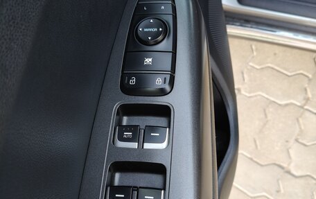 KIA Sportage IV рестайлинг, 2020 год, 2 550 000 рублей, 7 фотография