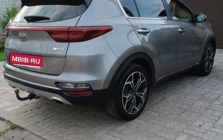 KIA Sportage IV рестайлинг, 2020 год, 2 550 000 рублей, 4 фотография