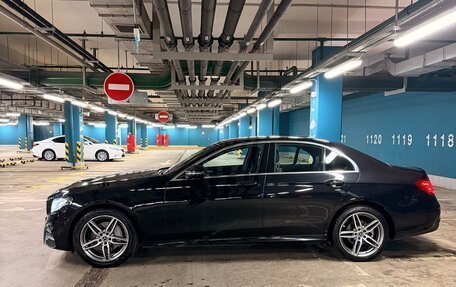Mercedes-Benz E-Класс, 2018 год, 3 600 000 рублей, 4 фотография