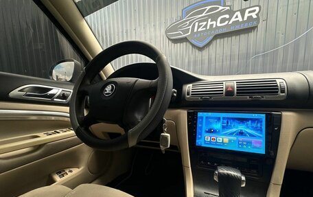 Skoda Superb III рестайлинг, 2006 год, 449 000 рублей, 18 фотография
