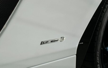Lamborghini Countach, 1991 год, 272 000 000 рублей, 12 фотография