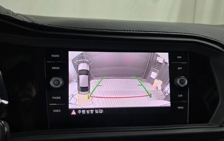 Volkswagen Jetta VII, 2023 год, 1 800 000 рублей, 23 фотография