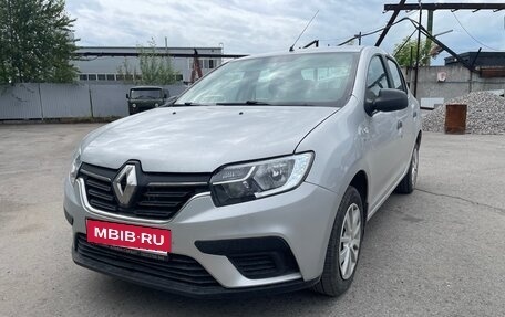 Renault Logan II, 2018 год, 779 000 рублей, 1 фотография