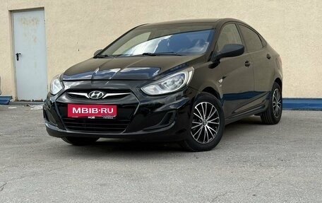 Hyundai Solaris II рестайлинг, 2014 год, 780 000 рублей, 1 фотография