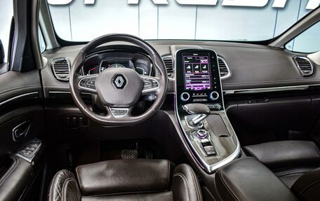 Renault Espace V рестайлинг, 2016 год, 1 470 000 рублей, 6 фотография