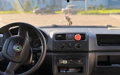 Skoda Fabia II, 2010 год, 490 000 рублей, 5 фотография