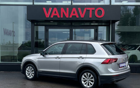 Volkswagen Tiguan II, 2020 год, 2 640 000 рублей, 7 фотография
