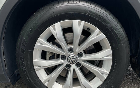 Volkswagen Tiguan II, 2020 год, 2 640 000 рублей, 16 фотография