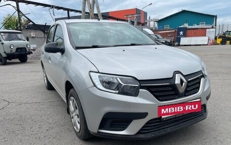 Renault Logan II, 2018 год, 779 000 рублей, 3 фотография