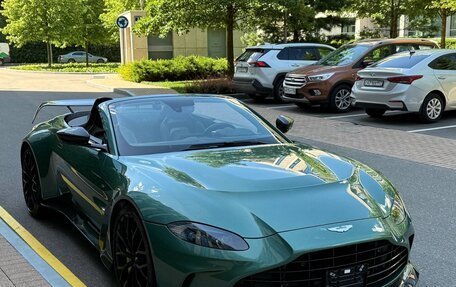 Aston Martin V12 Vantage, 2023 год, 34 000 000 рублей, 12 фотография