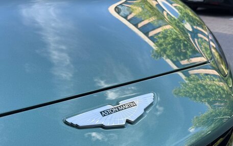 Aston Martin V12 Vantage, 2023 год, 34 000 000 рублей, 14 фотография