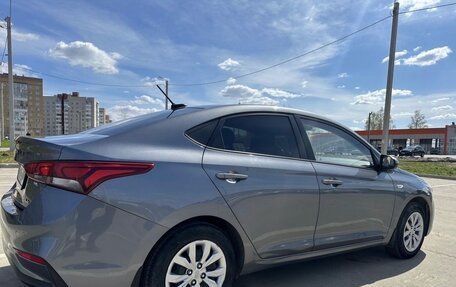 Hyundai Solaris II рестайлинг, 2018 год, 1 650 000 рублей, 5 фотография