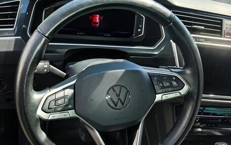 Volkswagen Tiguan II, 2021 год, 2 850 000 рублей, 20 фотография