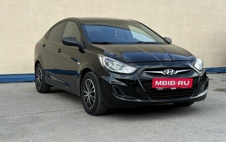 Hyundai Solaris II рестайлинг, 2014 год, 780 000 рублей, 3 фотография