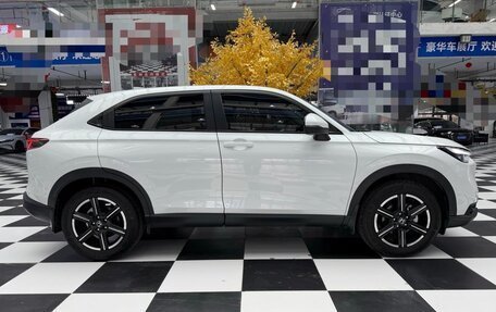 Honda Vezel, 2023 год, 1 470 000 рублей, 4 фотография