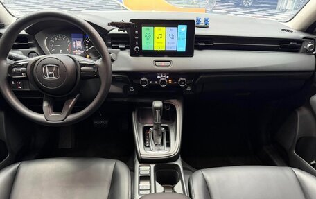 Honda Vezel, 2023 год, 1 470 000 рублей, 14 фотография