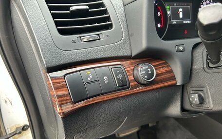 KIA Mohave I, 2017 год, 2 749 000 рублей, 14 фотография
