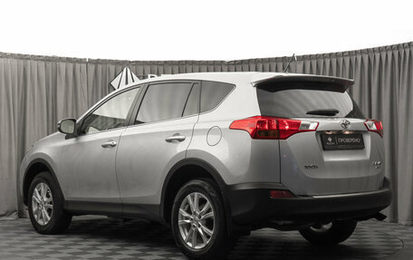 Toyota RAV4, 2013 год, 2 380 000 рублей, 4 фотография