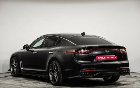 KIA Stinger I, 2018 год, 1 899 000 рублей, 8 фотография