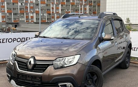 Renault Sandero II рестайлинг, 2018 год, 1 081 000 рублей, 1 фотография