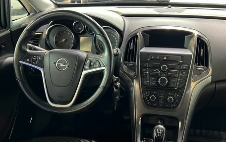 Opel Astra J, 2012 год, 985 000 рублей, 20 фотография