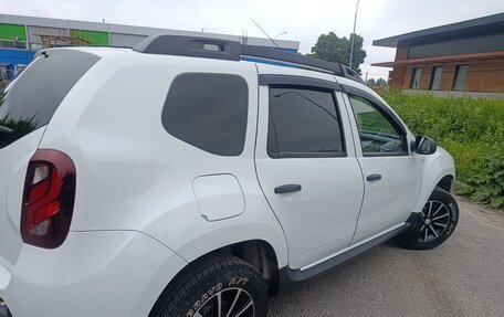 Renault Duster I рестайлинг, 2017 год, 695 000 рублей, 3 фотография