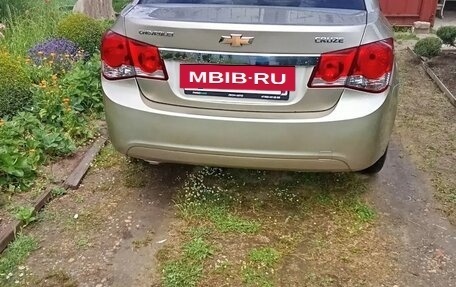 Chevrolet Cruze II, 2011 год, 605 000 рублей, 4 фотография