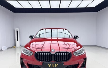 BMW 1 серия, 2022 год, 2 336 000 рублей, 6 фотография
