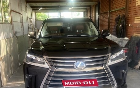 Lexus LX III, 2016 год, 7 400 000 рублей, 4 фотография