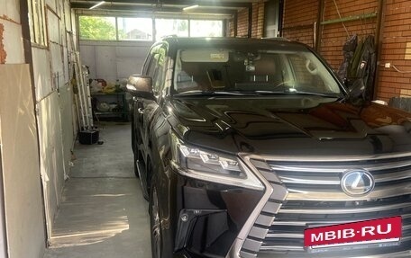 Lexus LX III, 2016 год, 7 400 000 рублей, 3 фотография