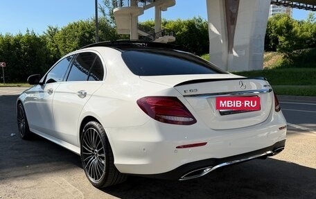 Mercedes-Benz E-Класс, 2016 год, 3 550 000 рублей, 8 фотография
